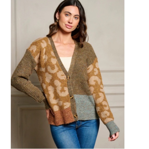 New “The Zahara" Animal Print Colorblock Cardigan - Picture 1 of 4